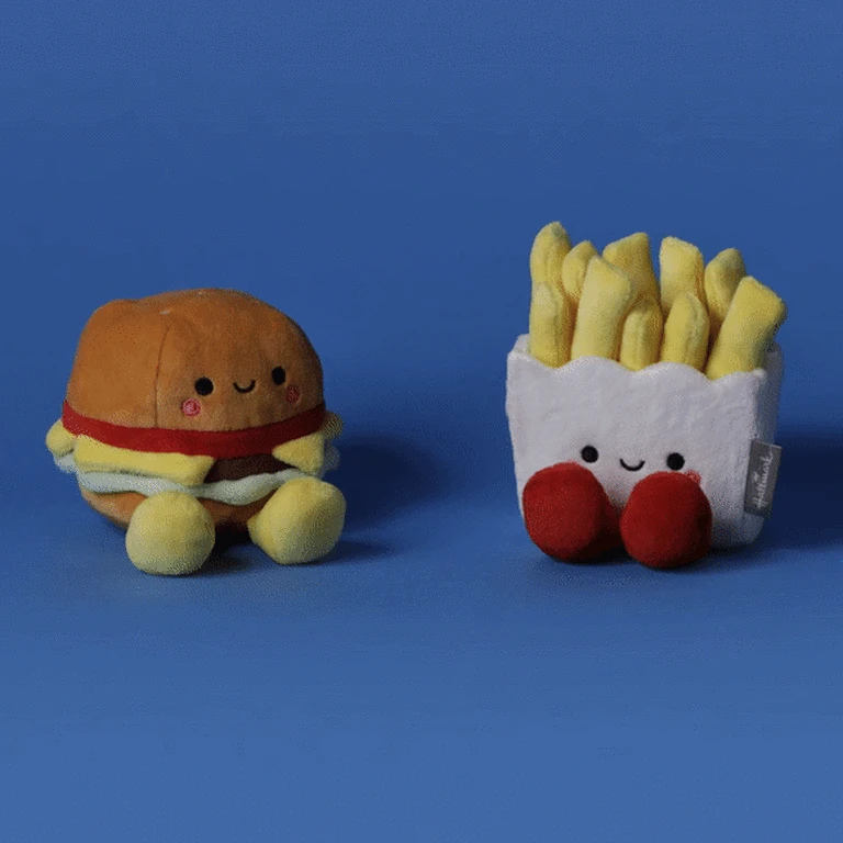 Hallmark Better Together Burger And Fries Magnetic Plush, 5" - Image 2